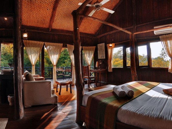 Treehouse Hideaway
