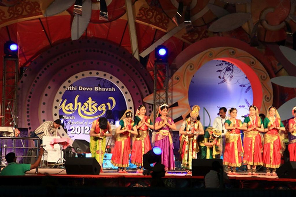 Taj mahotsav celebration
